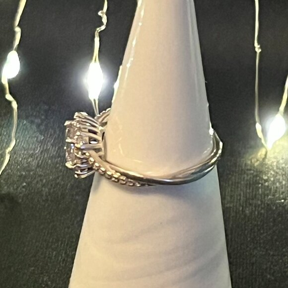 Sterling Silver Cubic Zirconia Halo Solitaire Ring – Size 8, Stamped 925 - Picture 2 of 9